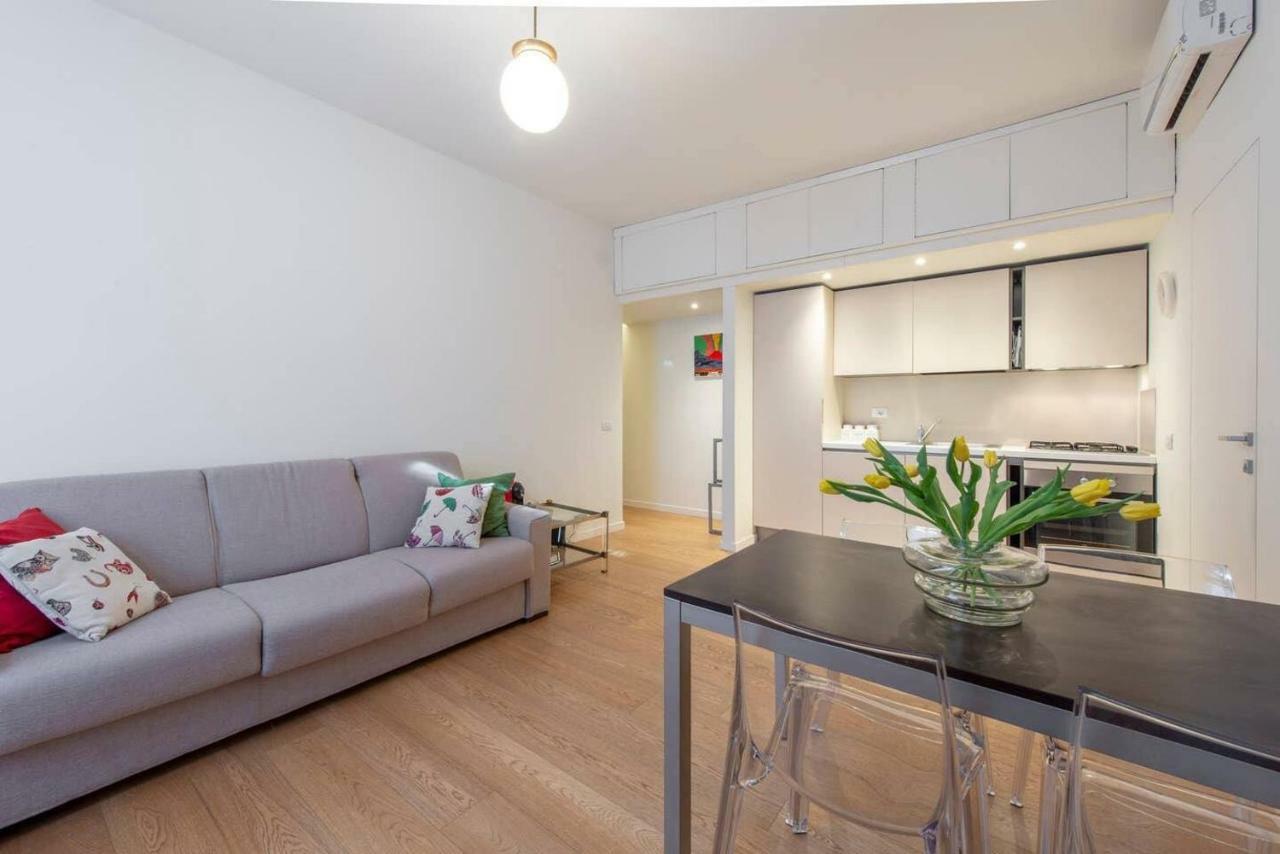 Joivy 1Br Apt In Isola With Stunning View To Bosco Verticale Milán Exterior foto